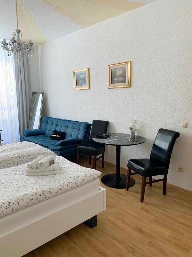 Double Room Private Bathroom