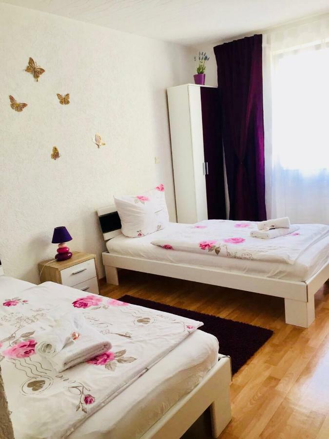 Double Room Private Bathroom